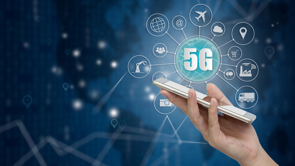 5G Open RAN: Hardware Selection, Deployment, and Key Challenges