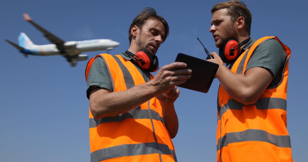 A Novel Approach Toward Low-cost Air to Ground Internet Communications
