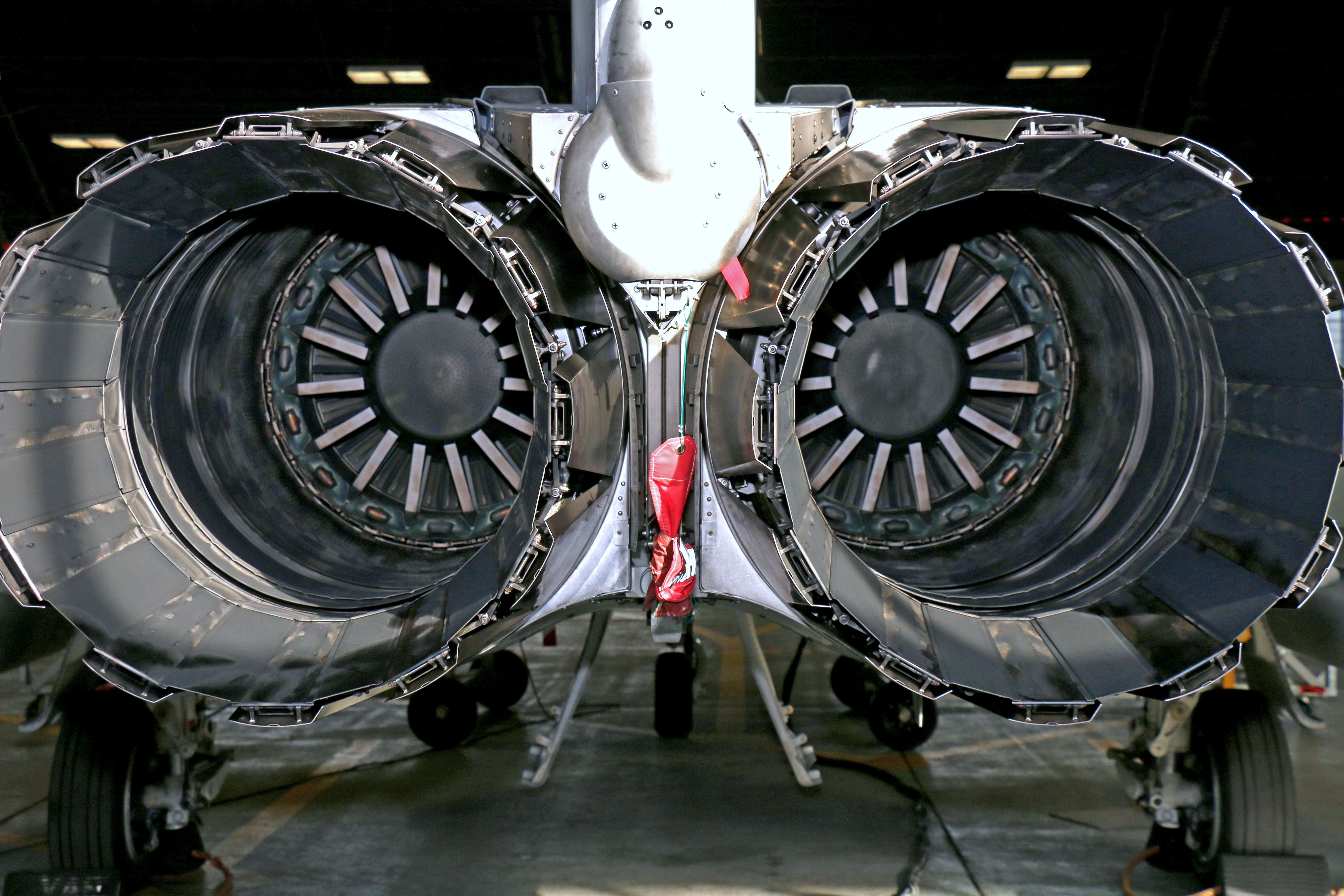 Key_Differentiators_Comprehensive_Maintenance_Management